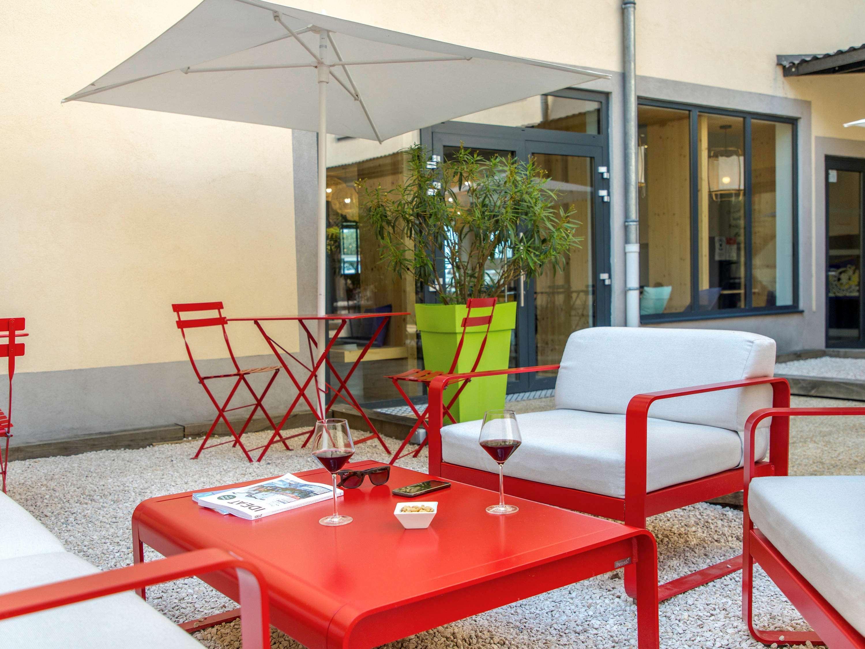 Ibis Lyon Sud Vienne Saint-Louis Hotel Exterior photo